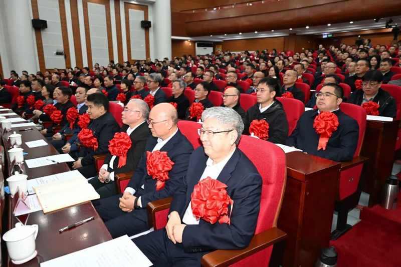  多省份召开新春第一会，释放了哪些信号？ 新闻