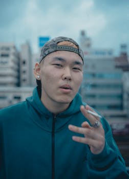 东吴证券：两会前后的市场节奏和布局 新闻