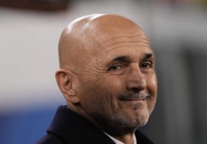  斯帕莱蒂获信任；尤文图斯计划续约至2028年，会议即将来临。 体育新闻 斯帕莱蒂获信任；尤文图斯计划续约至2028年，会议即将来临。 体育新闻