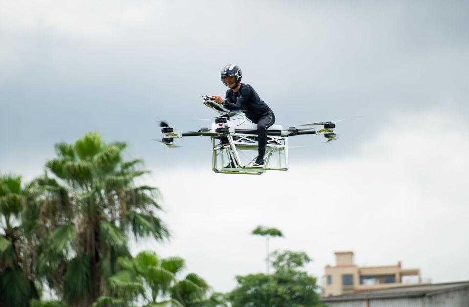  低空经济加速落地东莞，空中出行开启新篇章；补贴助力市民亲近天空。 文化旅游