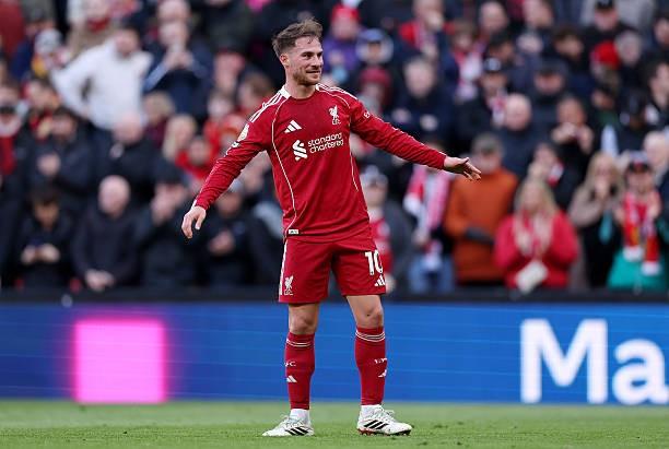  麦卡利斯特续约传闻升温，父亲出面澄清：尚未开启正式谈判。 体育新闻