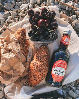  量贩零食赛道迎来关键整合；零食优选联手汇通达网络，开启区域突围新路径。 企业服务