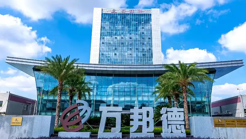  万邦德转型之路曲折前行，仿制药承压明显；创新药布局渐显成效，一季度业绩大幅回升。 股票财经