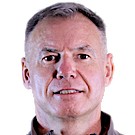  米利西奇与中国女足的约定；半决赛失利后，去留仍待商榷。 体育新闻