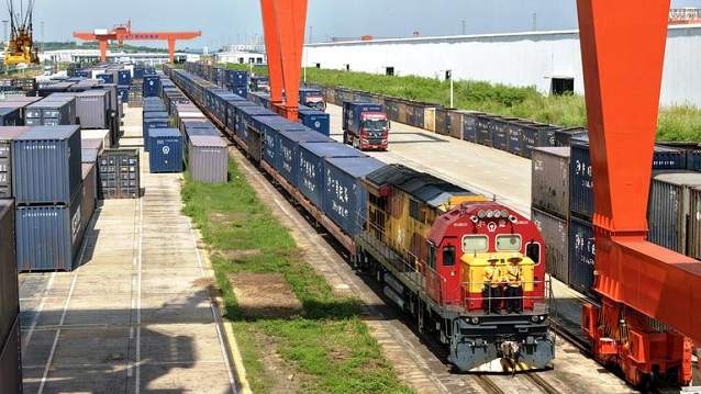  人口结构变迁的深度解析：云南老龄化加速的逻辑与应对策略 新闻 人口结构变迁的深度解析：云南老龄化加速的逻辑与应对策略 新闻