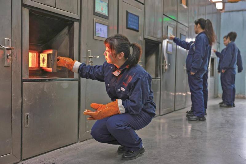  1300℃高温下的技术淬炼：八宝山殡仪馆女子火化班组的专业突破与方法解构 新闻