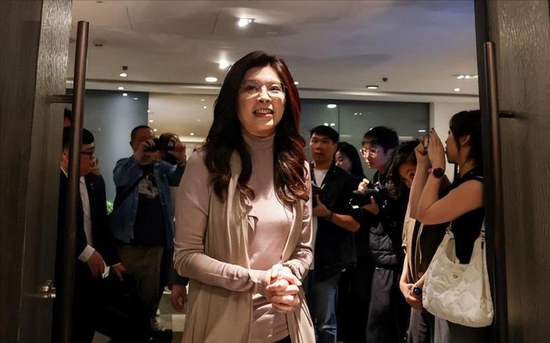  从“和平之旅”看两岸关系破局：郑丽文的政治智慧与务实路线深度解析 新闻